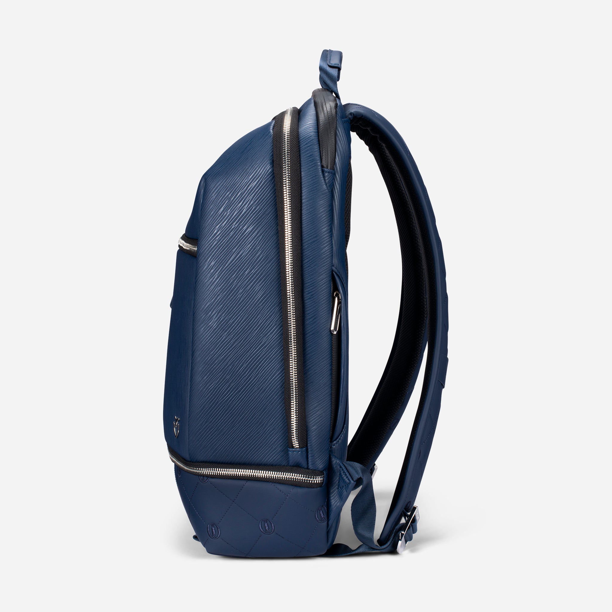 The Open x VESSEL Signature Backpack Bundle