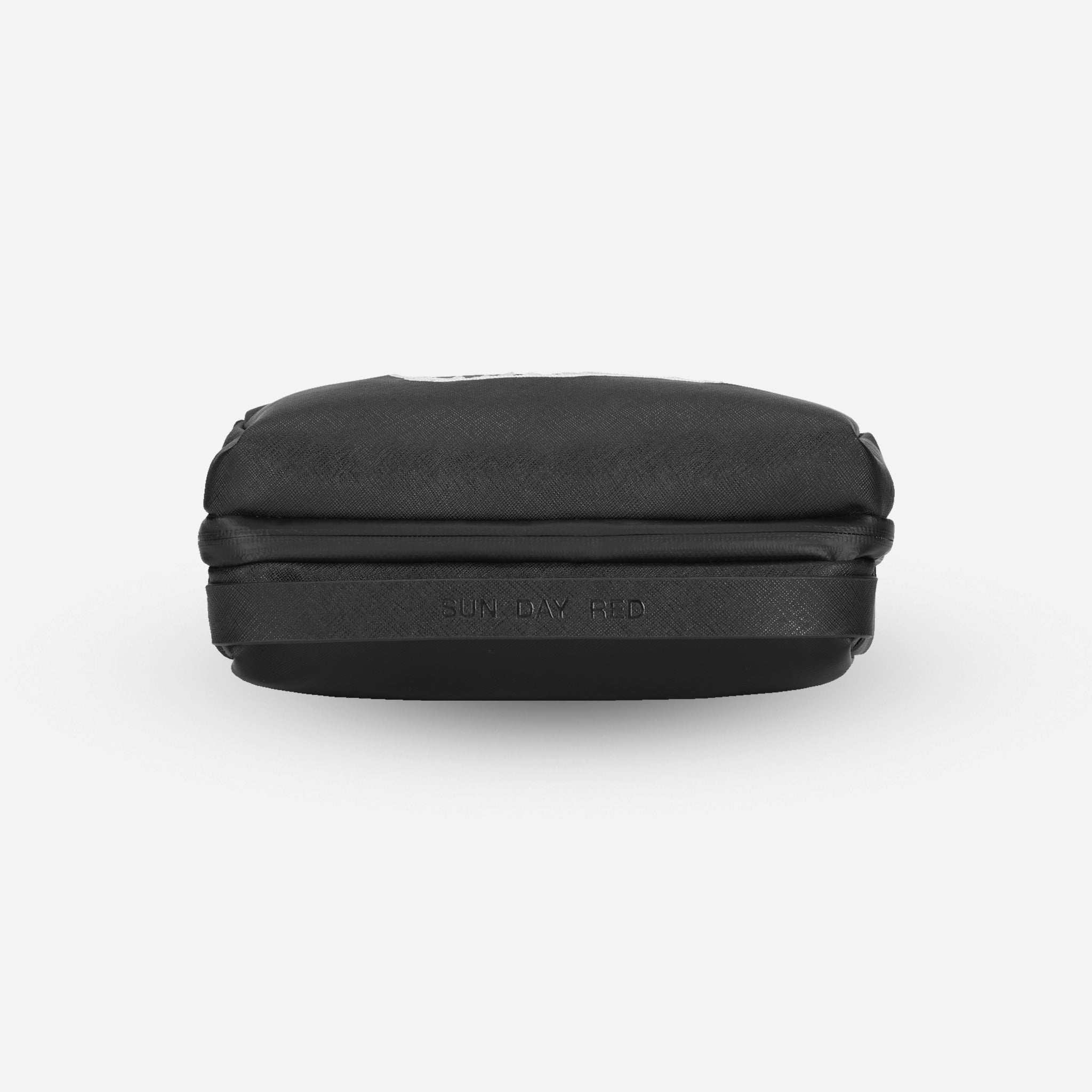 Sun Day Red x VESSEL Signature Toiletry Bag LE Crosshatch Black view 4