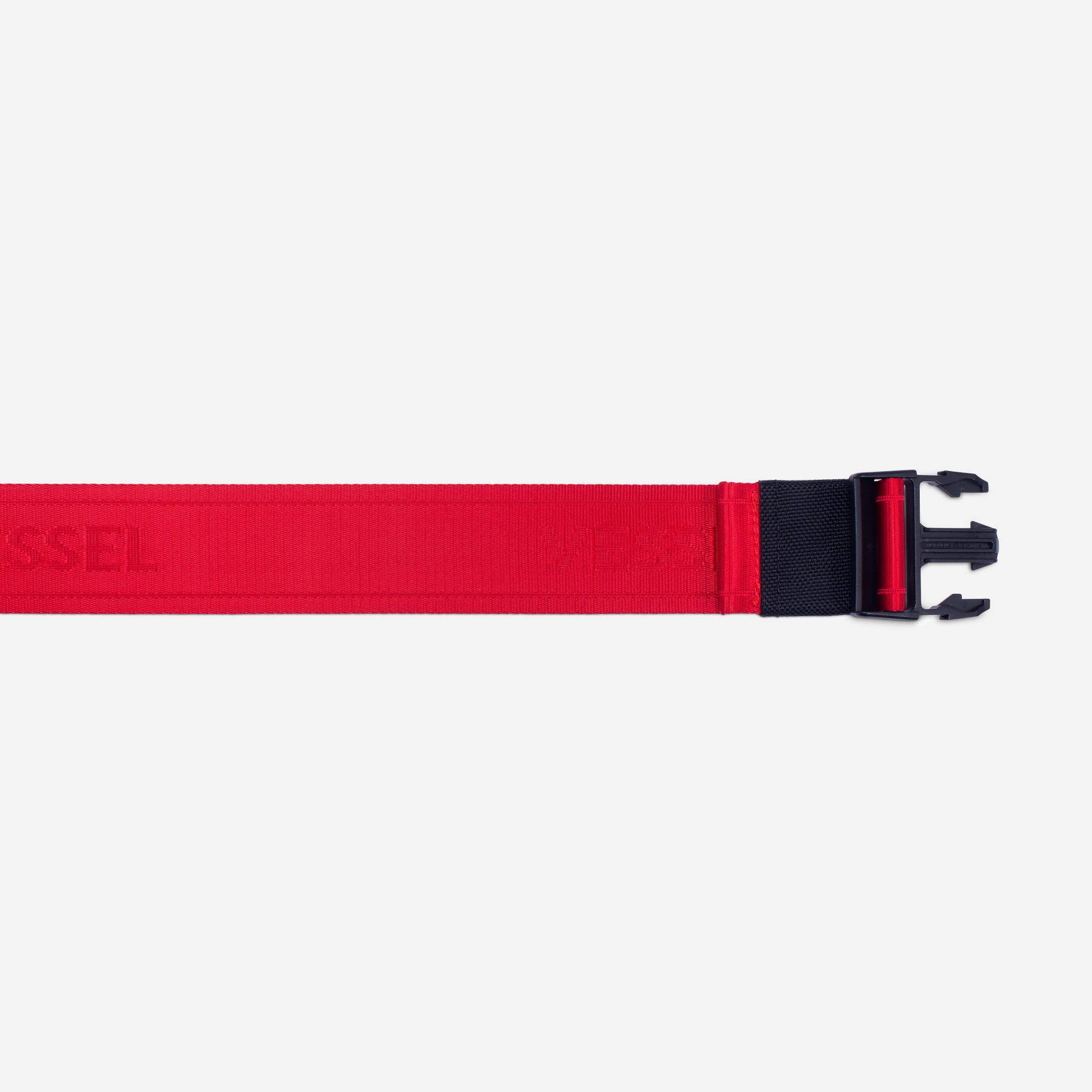 Clip of red Travel Compression Strap #color_red