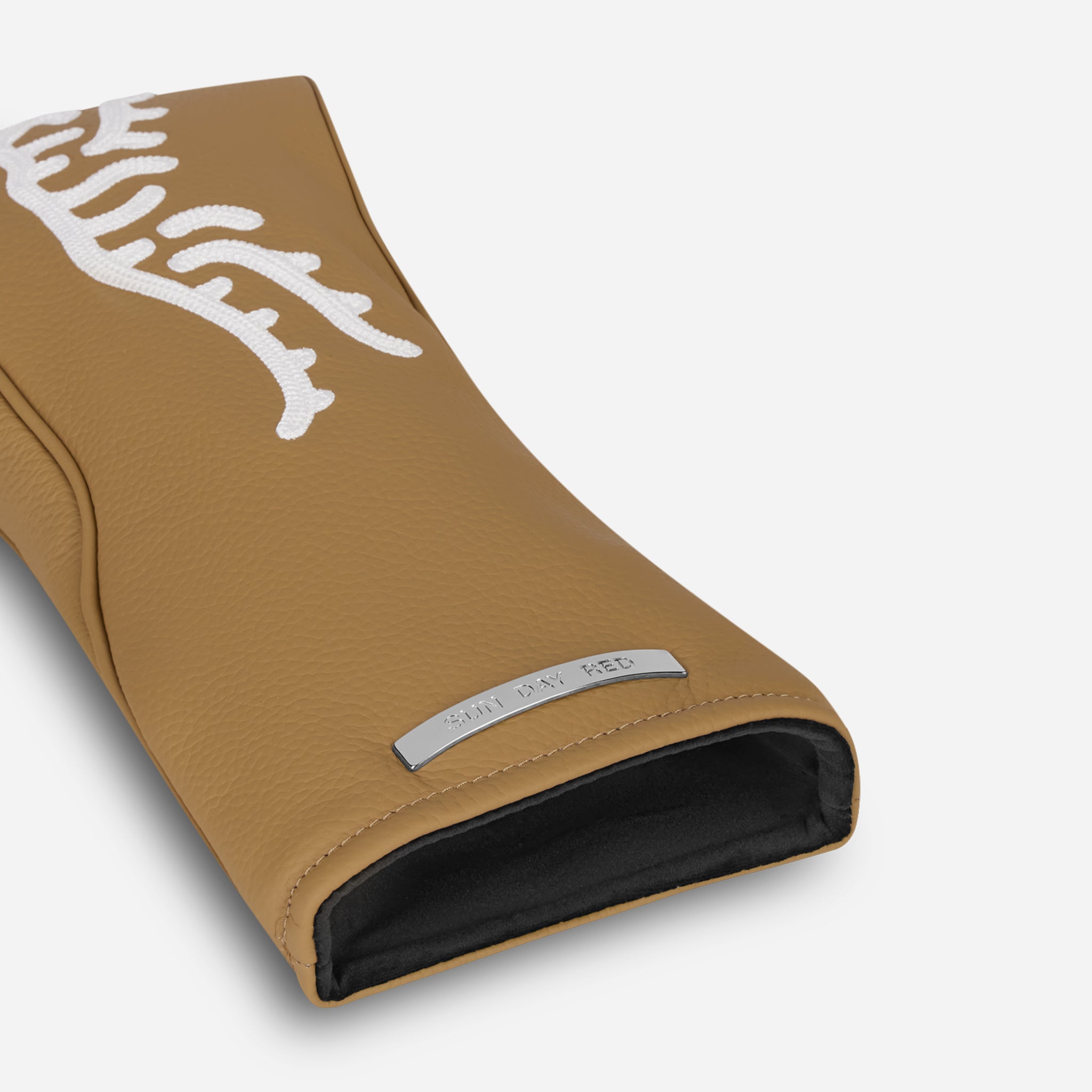 Sun Day Red x VESSEL Icon Leather Driver Headcover Camel view 3