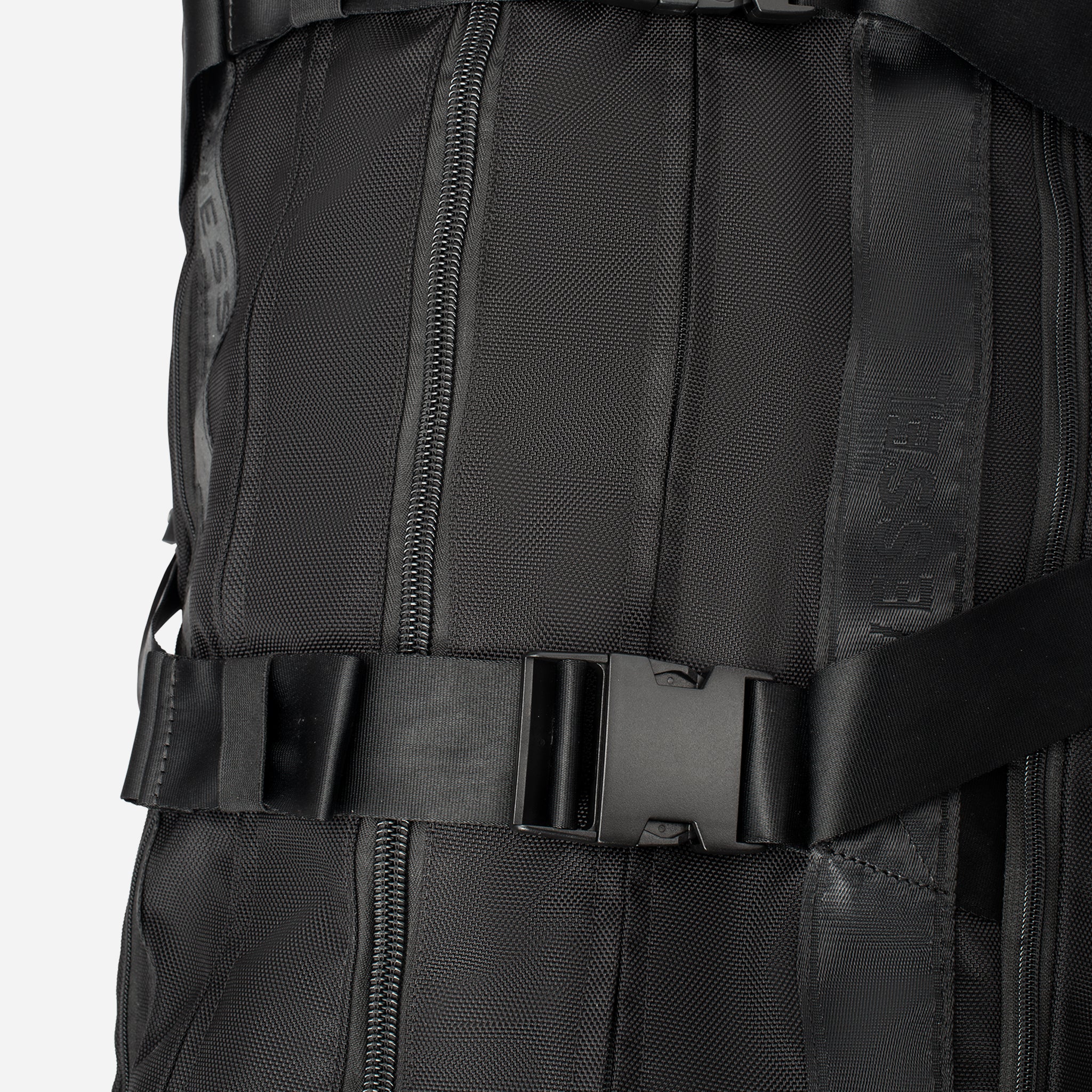 Compression straps and buckles for Golf Travel Case Pro