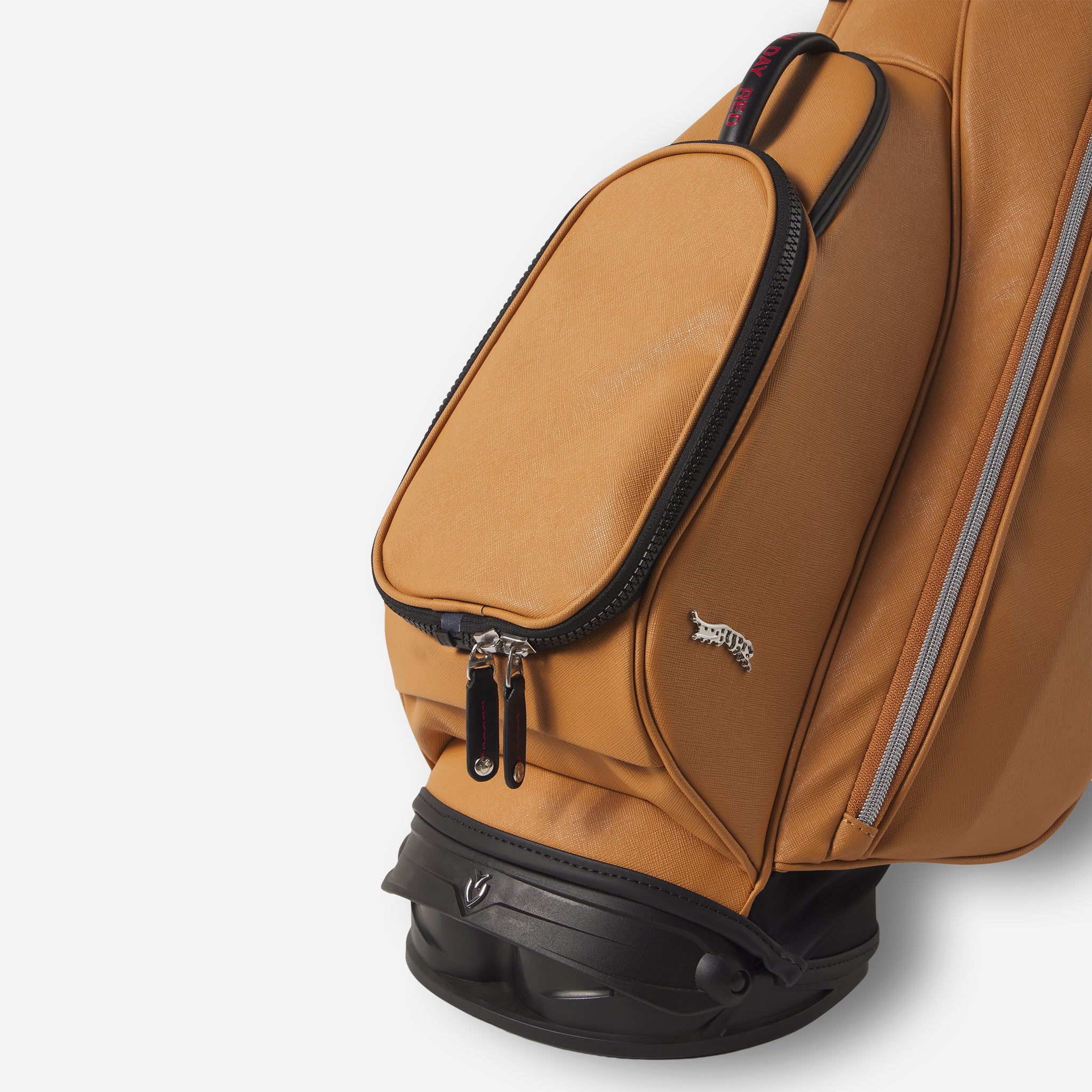 Sun Day Red x VESSEL Sunday IV - The Royal leather golf bag view 6