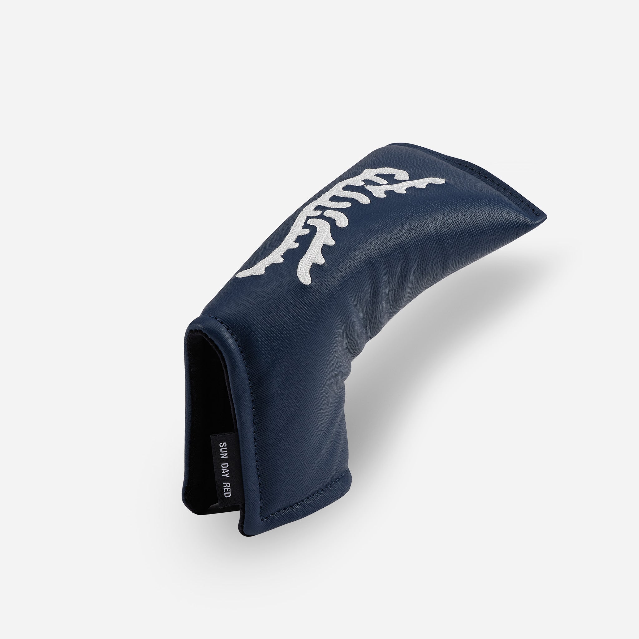 Sun Day Red x VESSEL Blade Putter Navy Cover LE Genuine Leather view 4 #color_Crosshatch Navy