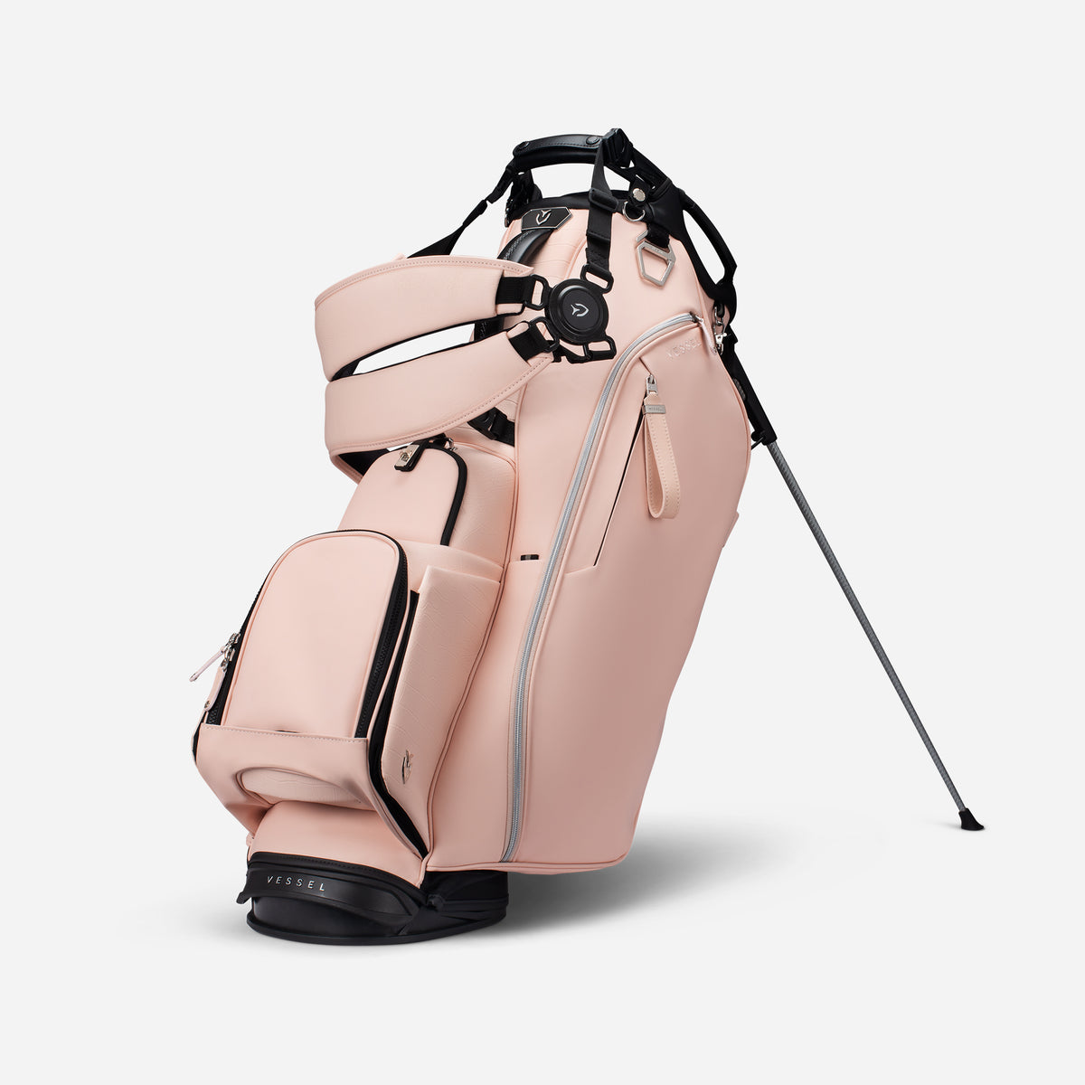 Player VI Stand Croc Blush golf bag with double strap attached