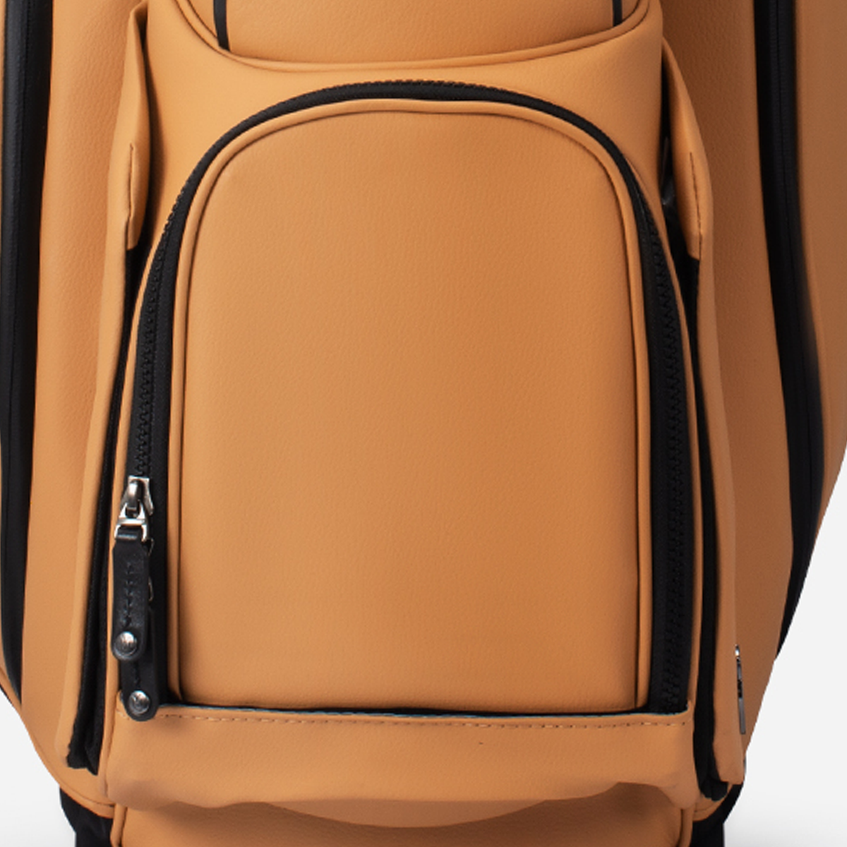 Player VI Stand Iron Brew golf bag personalization area #size_p