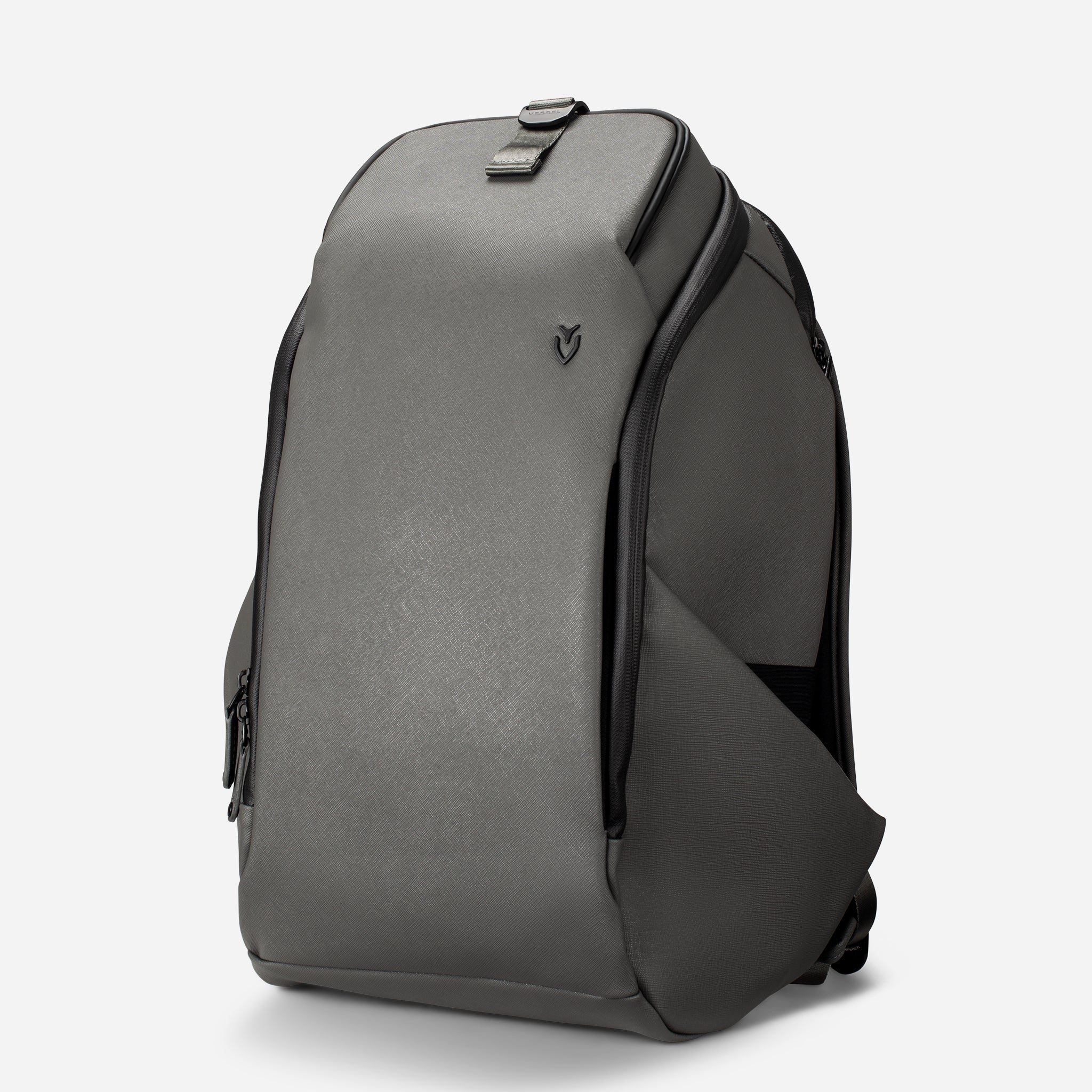 Crosshatch grey PrimeX Backpack against white background #color_crosshatch grey