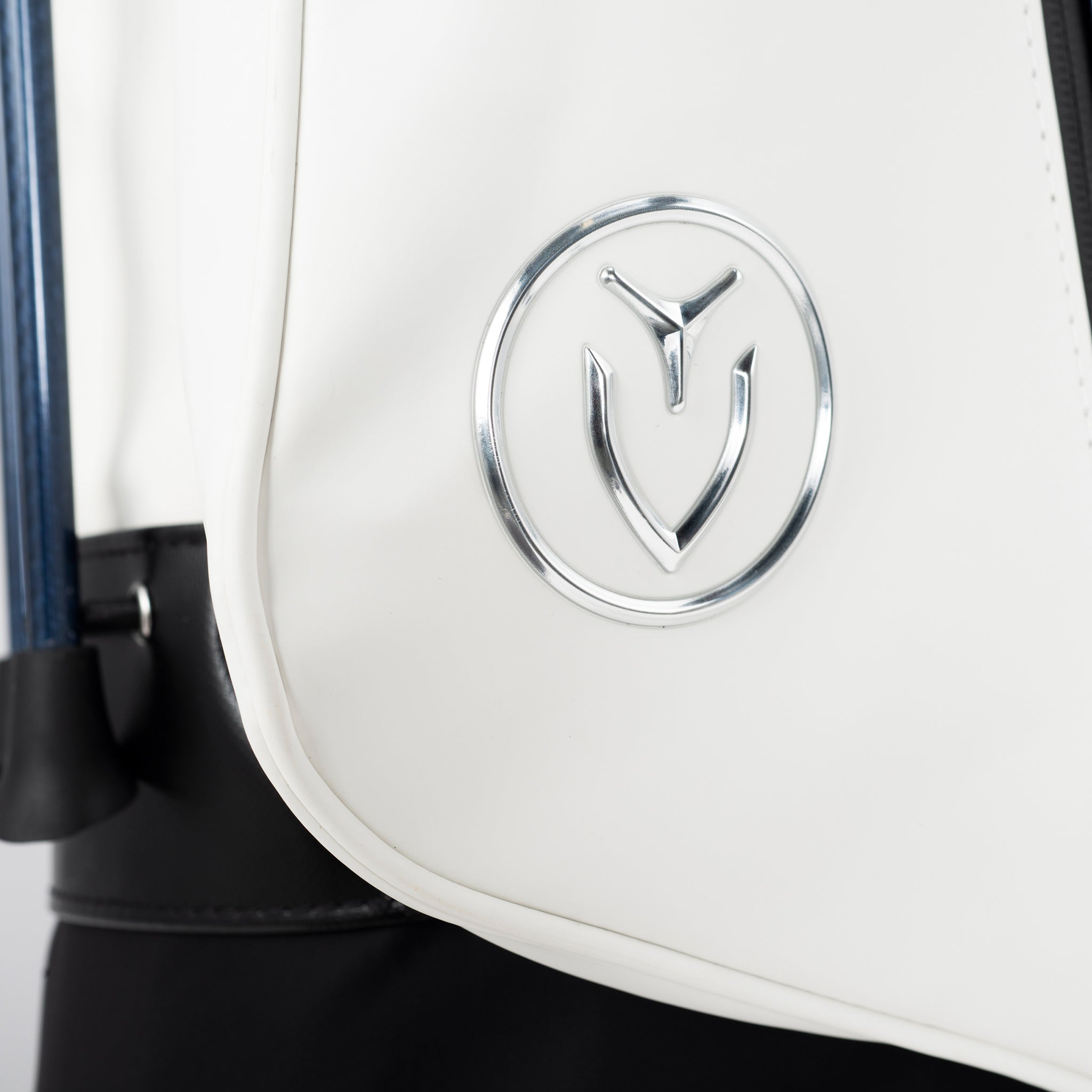 VLS Lux LE Carbon Navy Stand