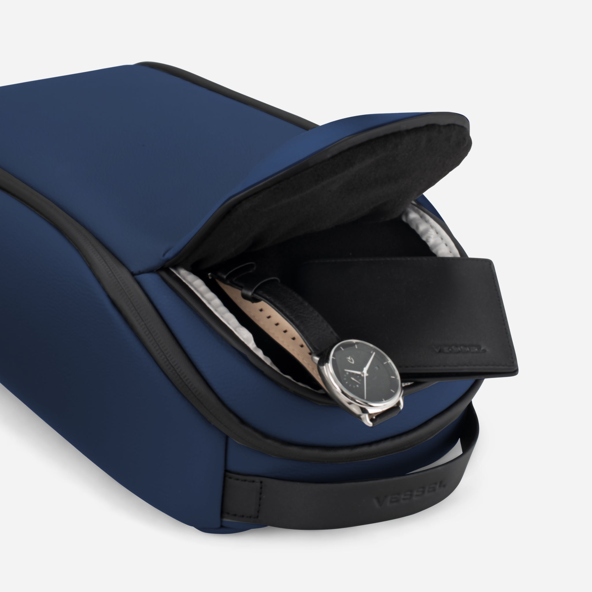 #color_pebbled navy