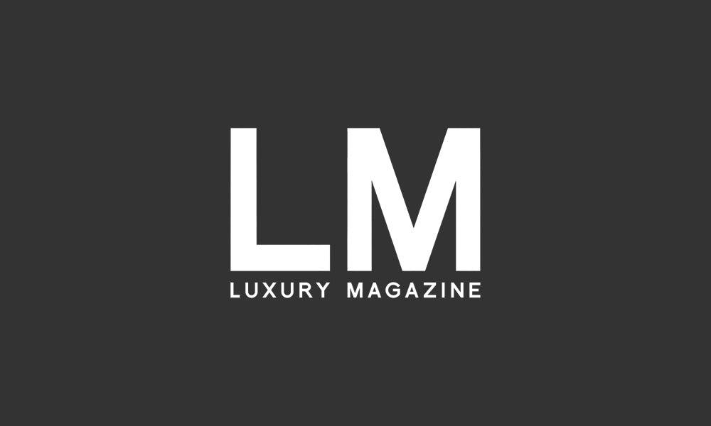 Luxury Magazine features the Player 2.0 Stand Bag