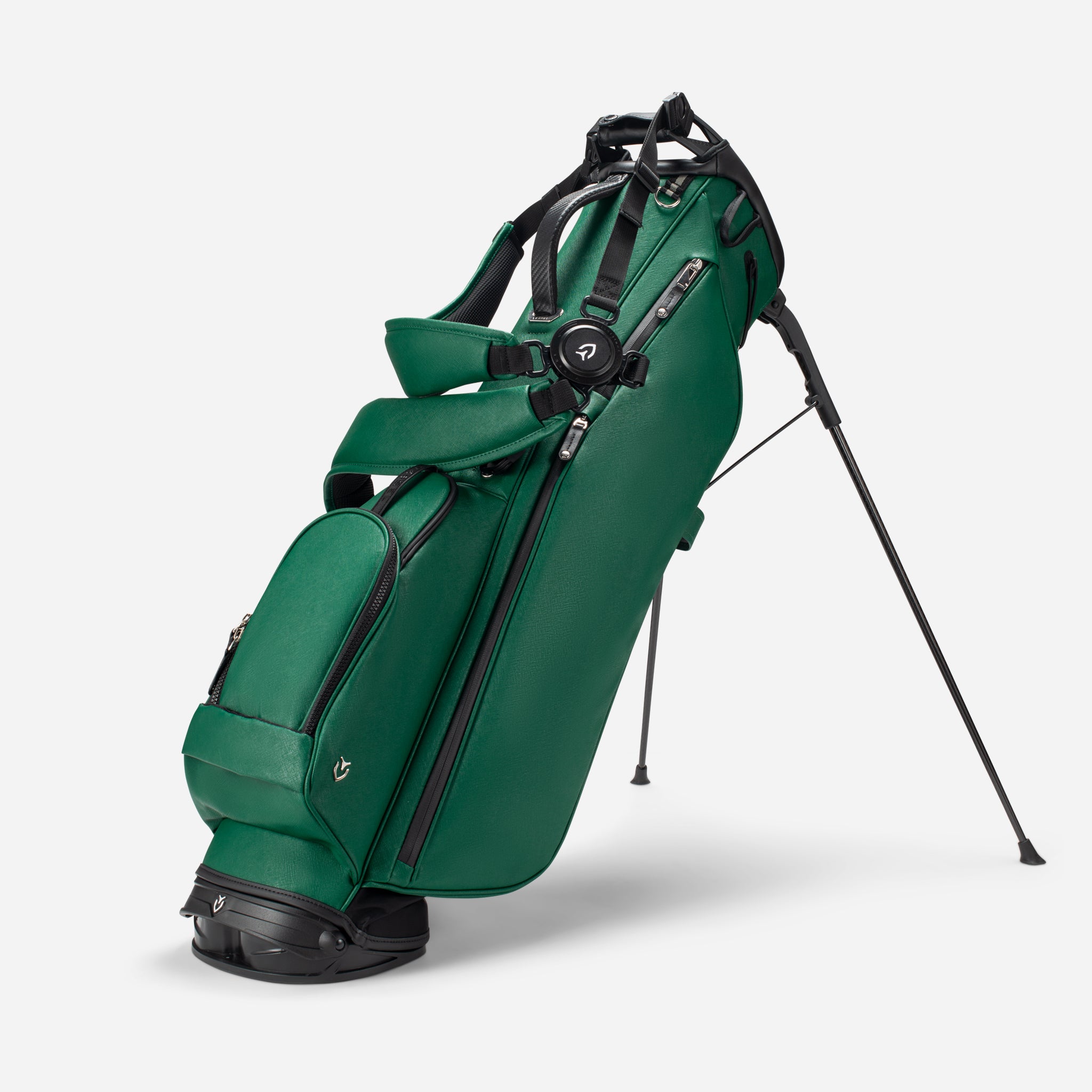 Choosing the Perfect Sunday Bag for Your Weekend Golf Adventures