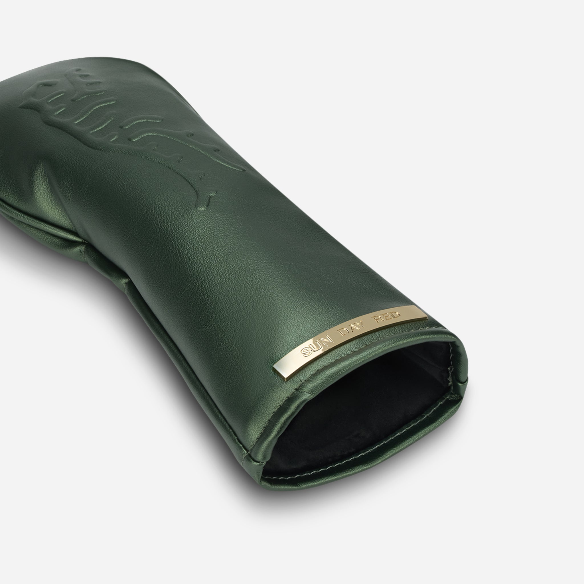 Sun Day Red x VESSEL The Legend Fairway Headcover view 3