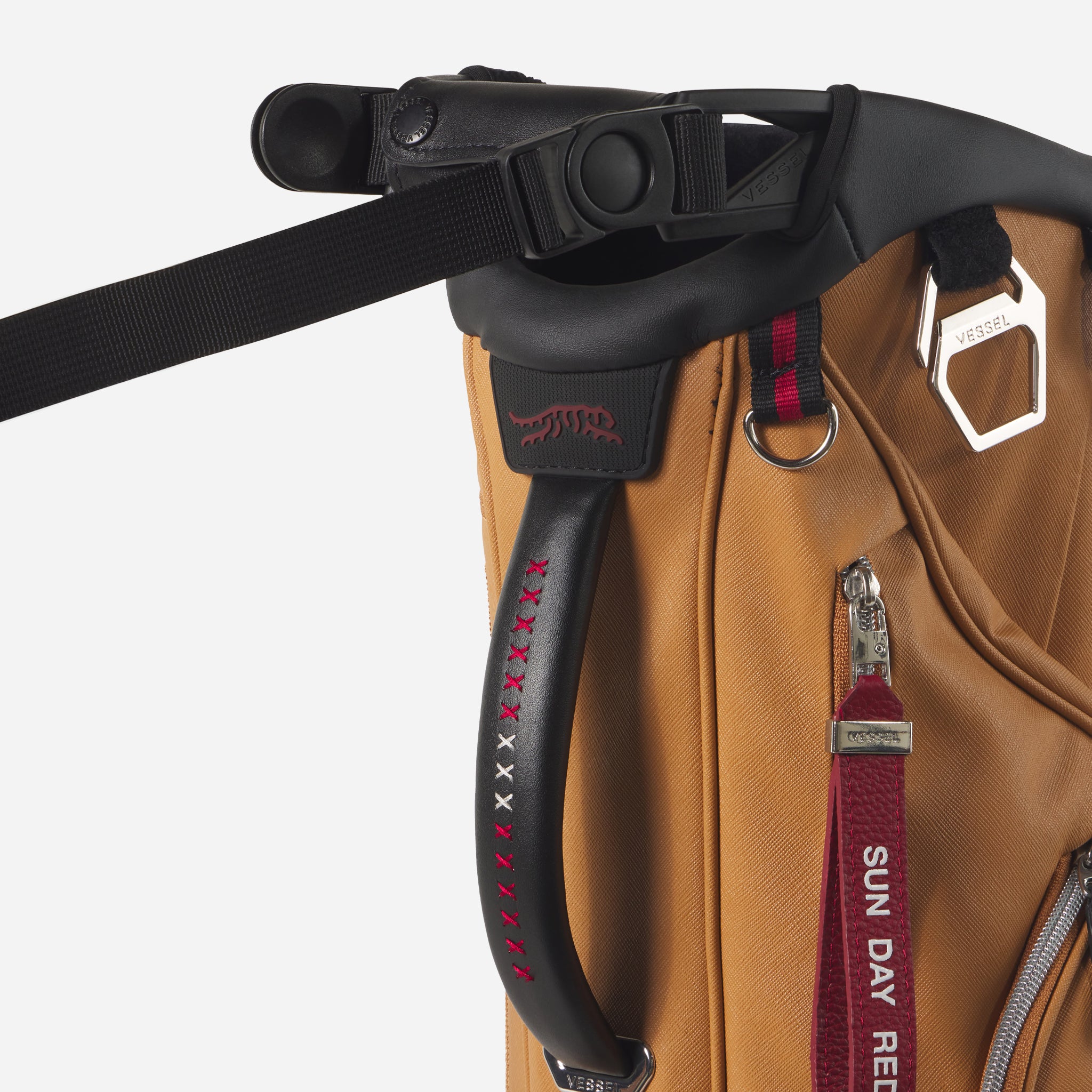 Sun Day Red x VESSEL Sunday IV - The Royal leather golf bag view 4