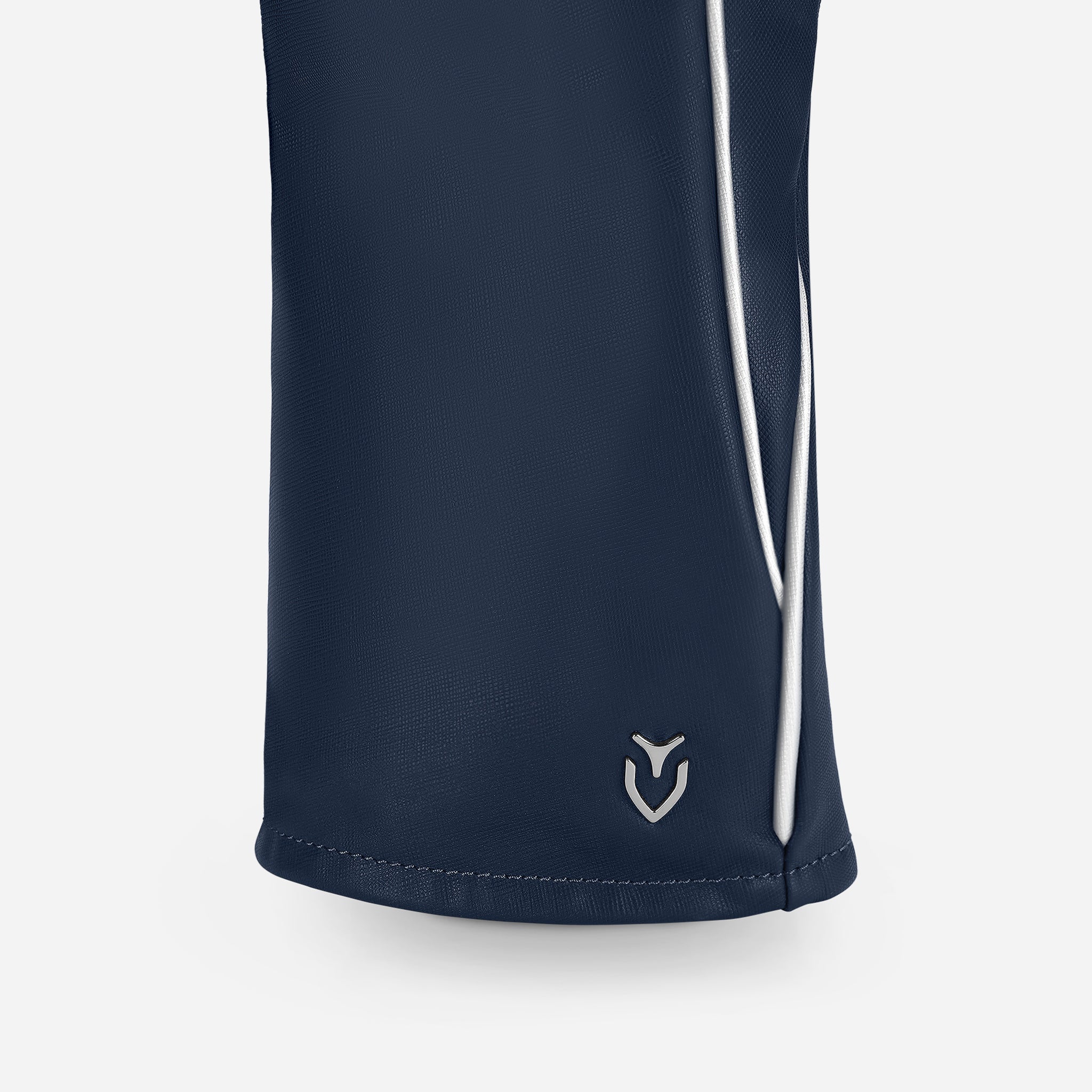 Sun Day Red x VESSEL Driver Headcover II Crosshatch Navy Leather view 4