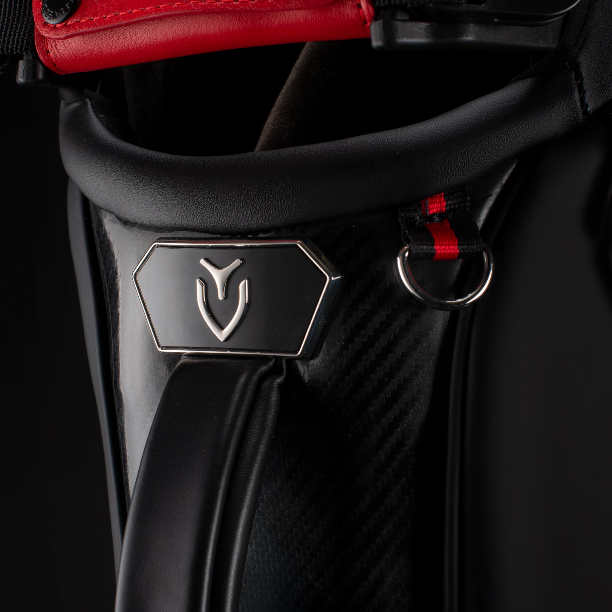 Close up of metal accents on nightfire player v golf bag