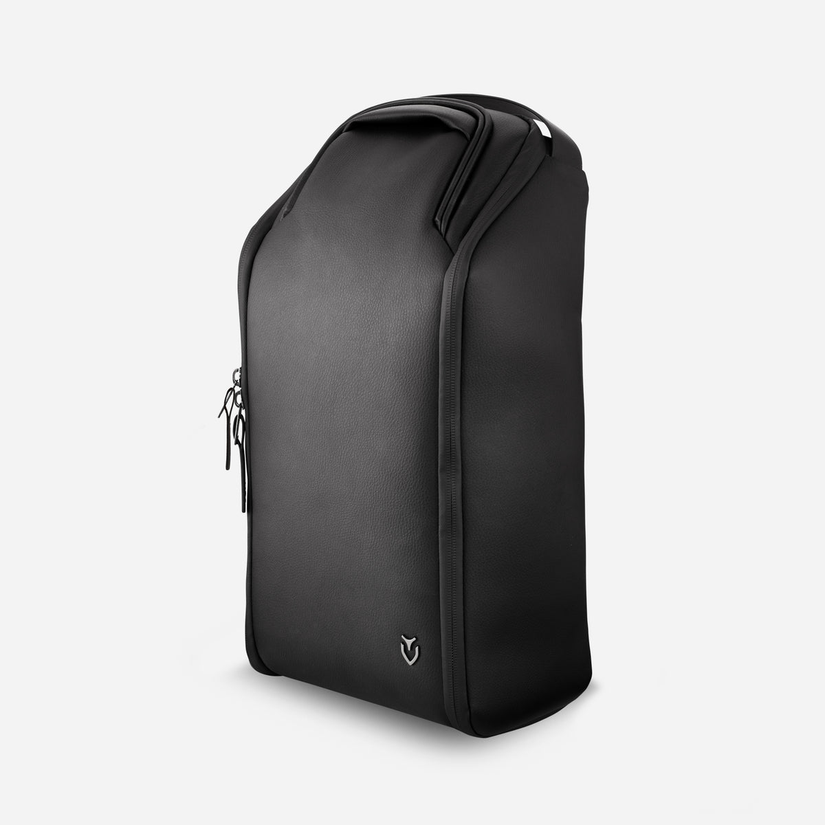 Pebbled Black Voyager Shoe Bag against a white background #color_pebbled black