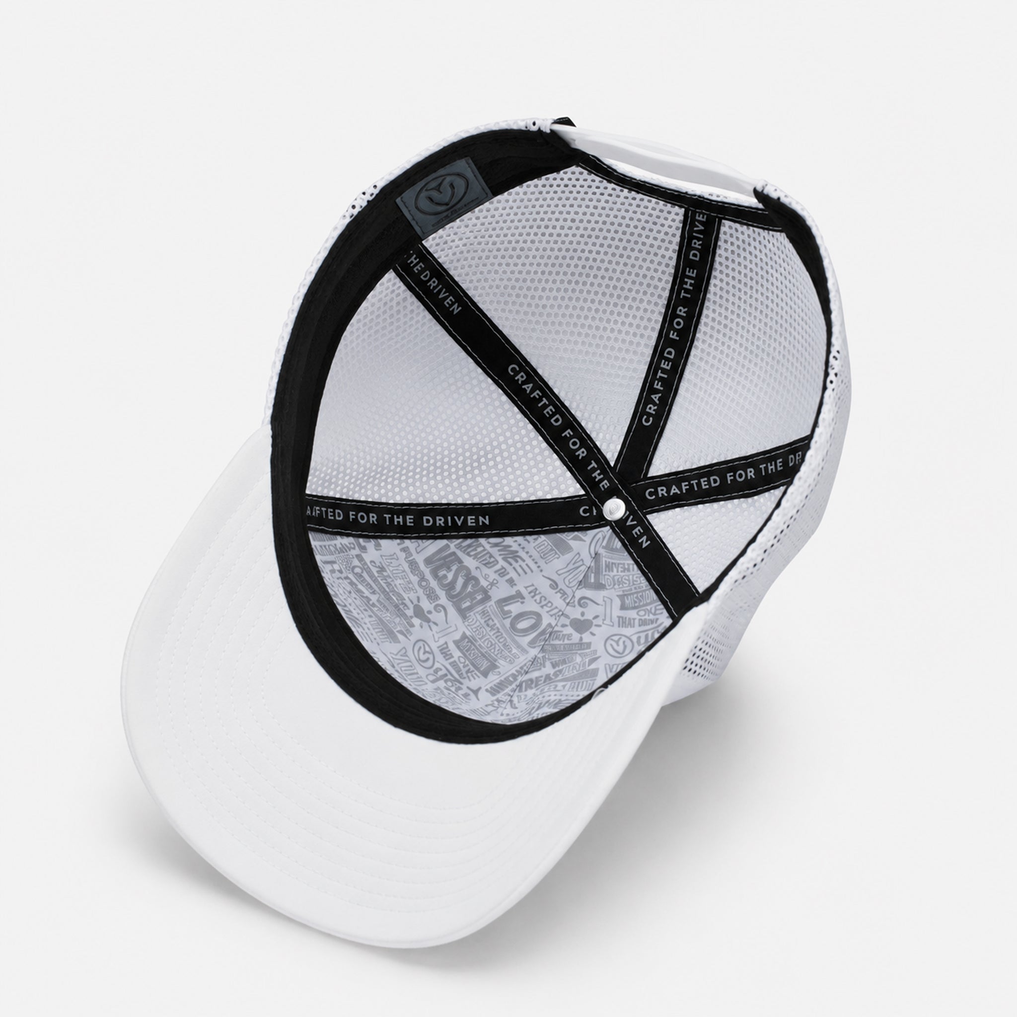 VESSEL Tour Performance Mesh Hat white view 4 #color_white
