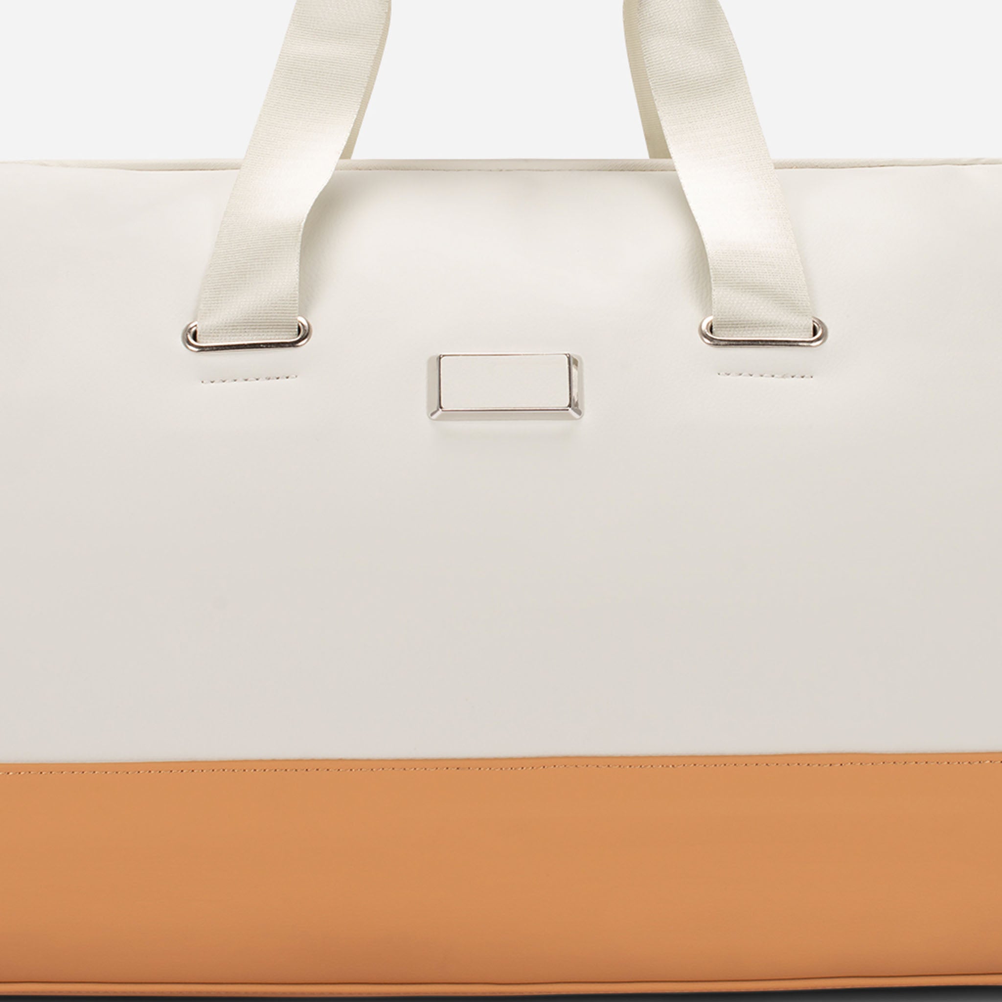 Signature Garment Duffel | Latte