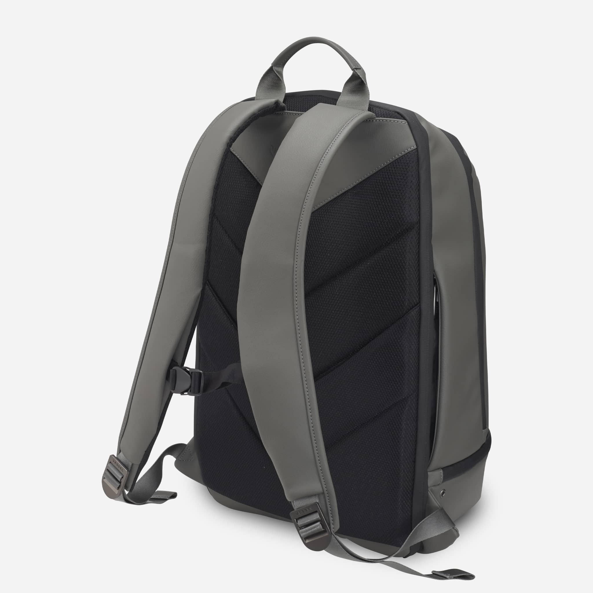 Vessel signature store 2.0 backpack review